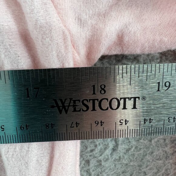 Vintage Carole Womens Robe‎ Medium Pink Embroidered Button Front Long Sleeve - Picture 7 of 9